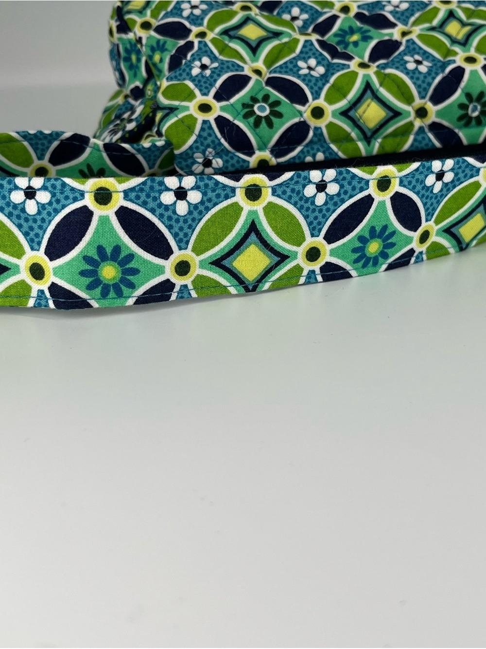 Vera Bradley Maggie Purse Daisy Green Geometric Quilted Shoulder Bag - Picture 6 of 11